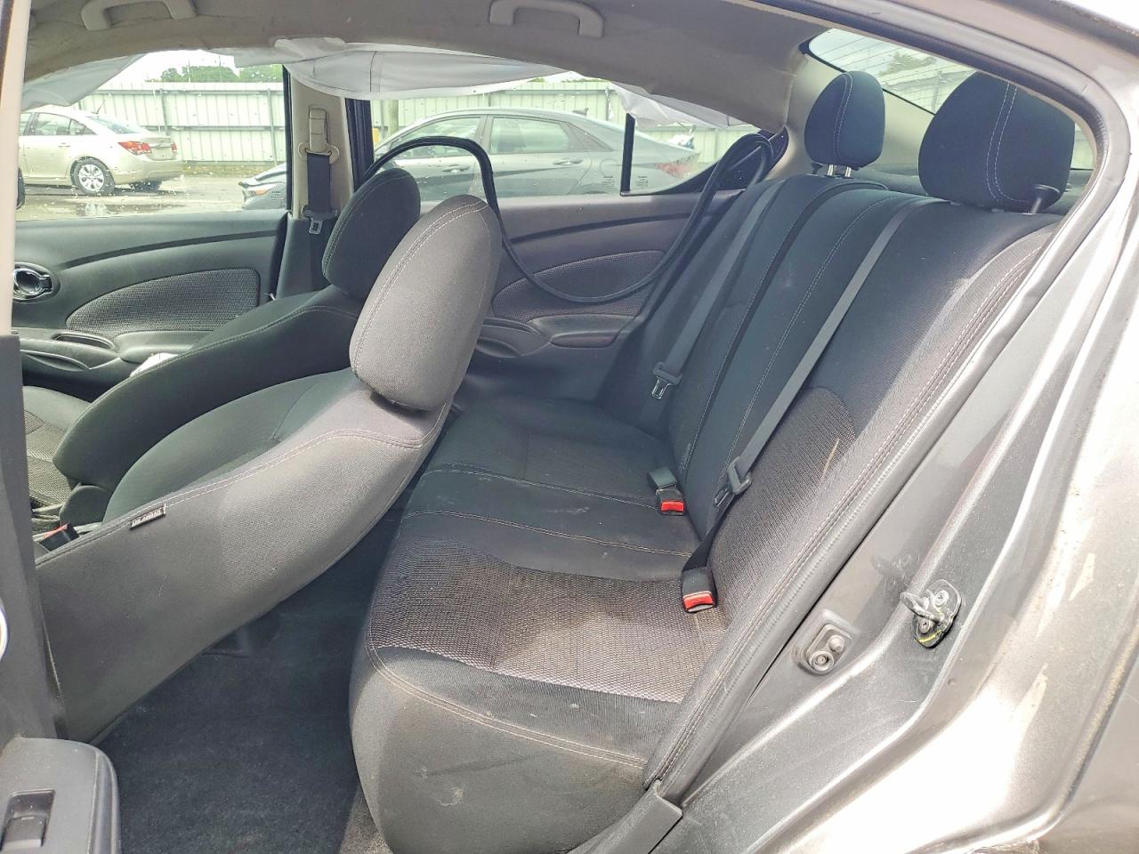 Nissan Versa 1.6 Sv