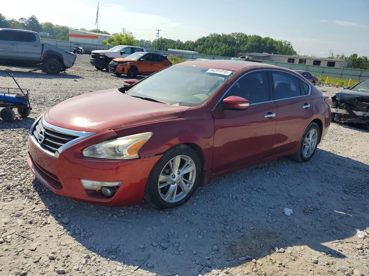 Salvage Nissan Altima Image