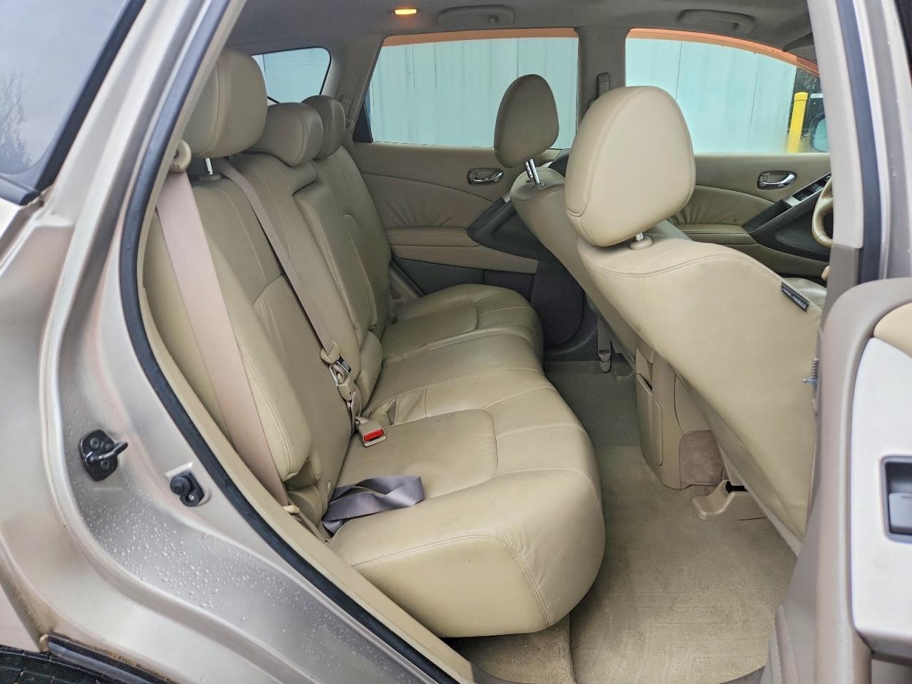 Nissan Murano S