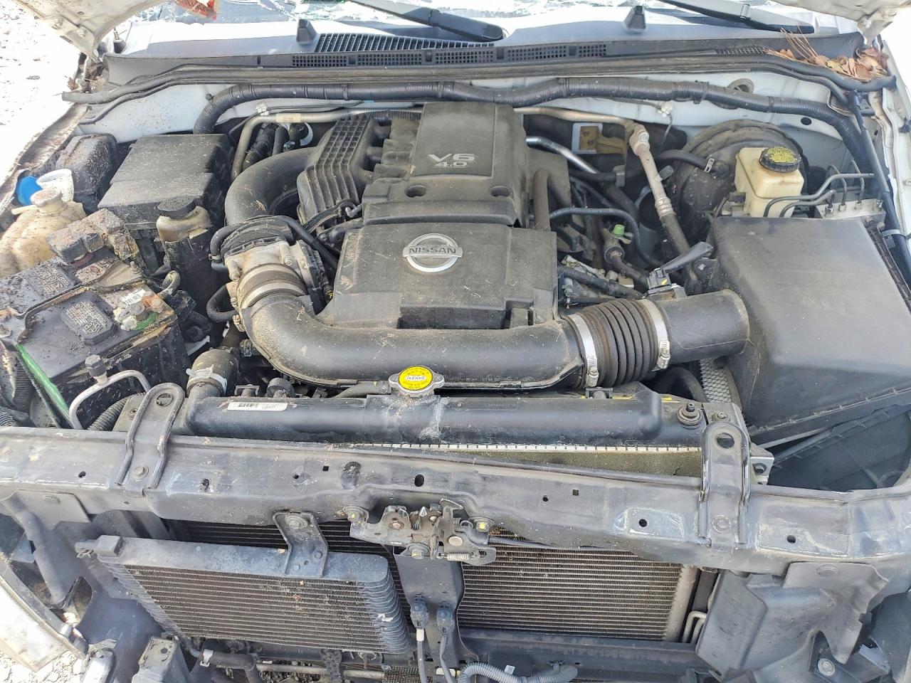 Nissan Frontier S