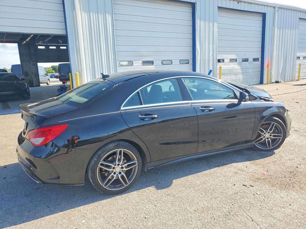 Mercedes-Benz Cla-class 250