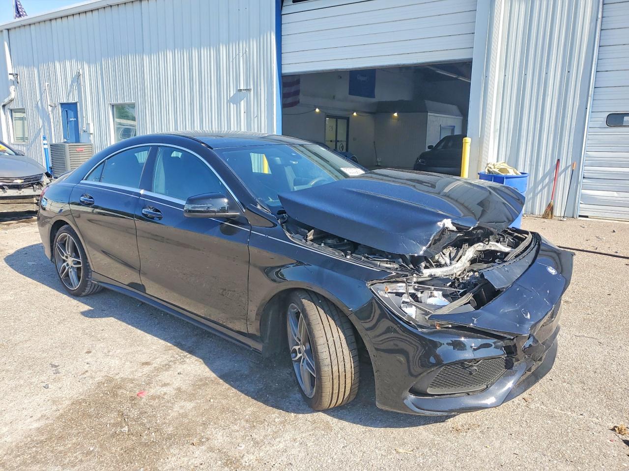 Mercedes-Benz Cla-class 250