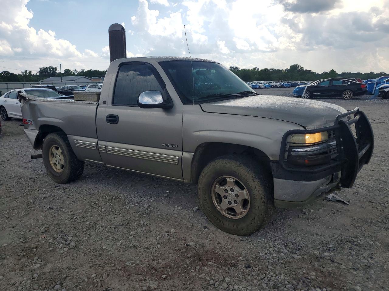Chevrolet Silverado K1500