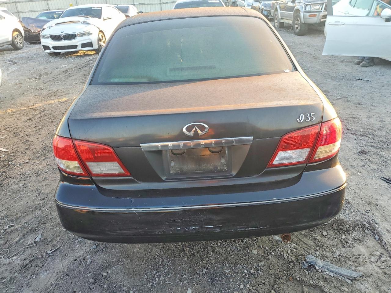INFINITI I35 Base