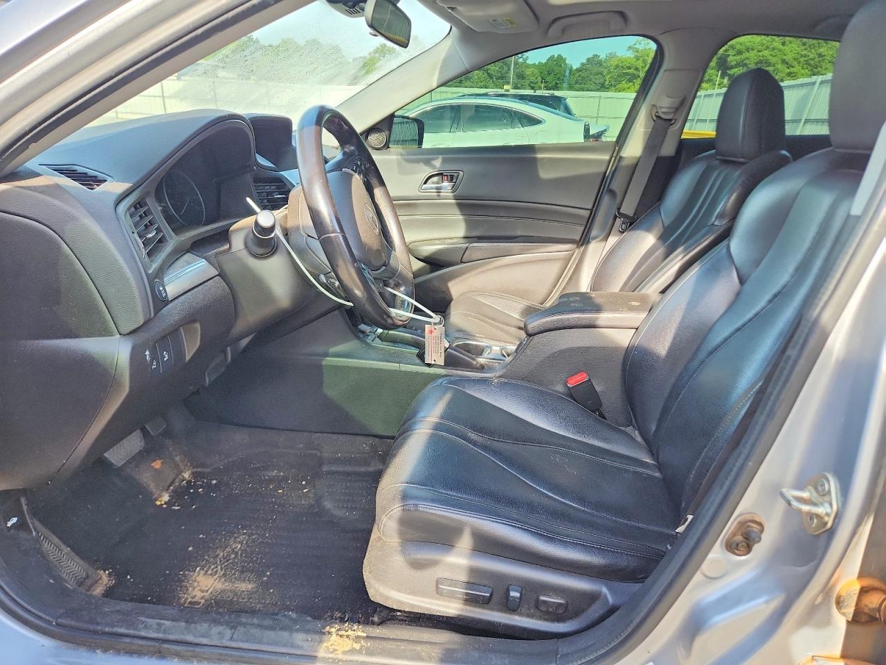 Acura ILX
