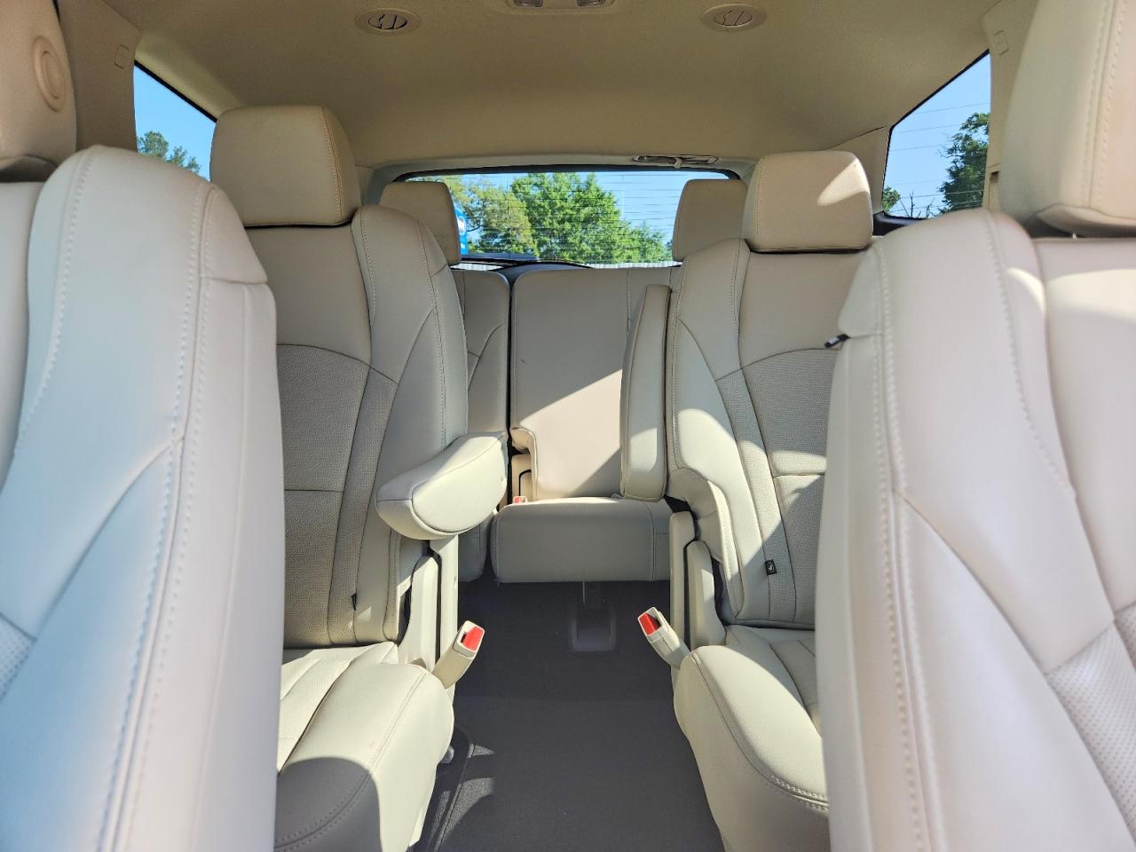 Buick Enclave Essence