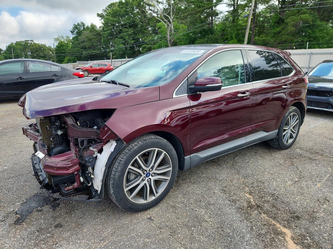 Salvage Ford Edge Image