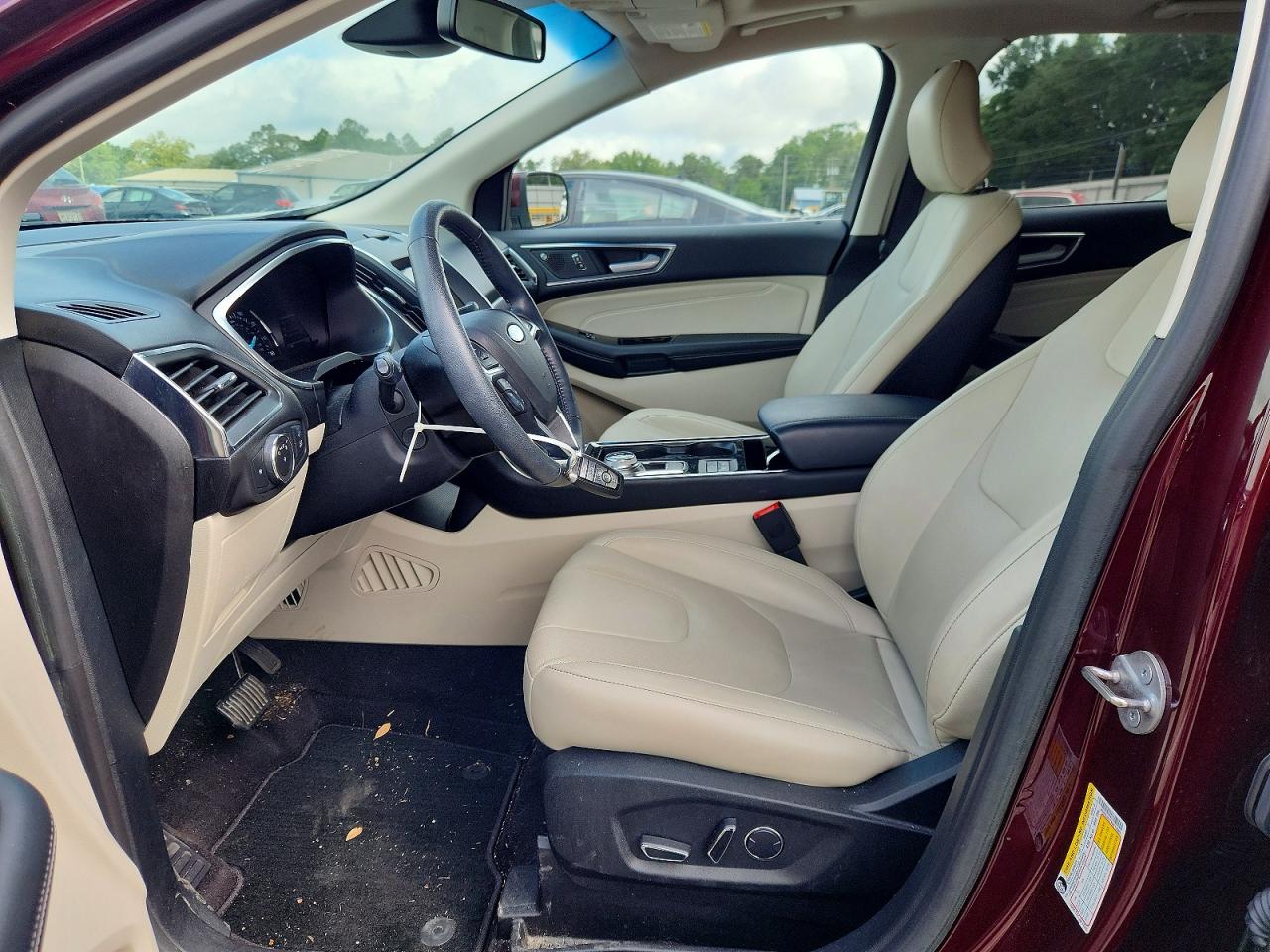 Ford Edge Titanium