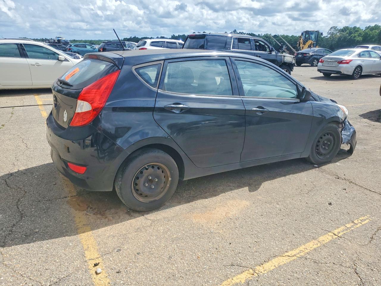 Hyundai ACCENT Se