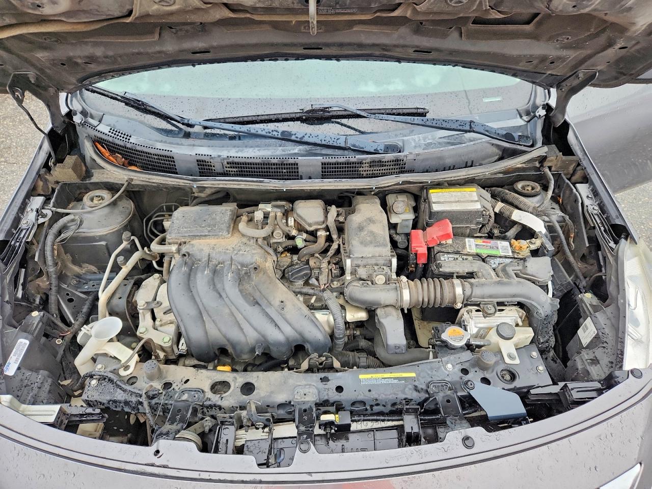 Nissan Versa 1.6 S