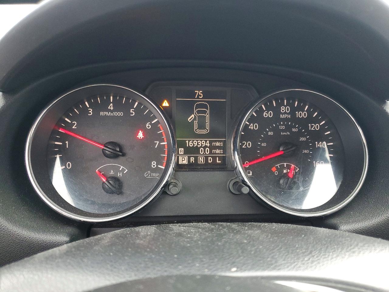 Nissan Rogue S