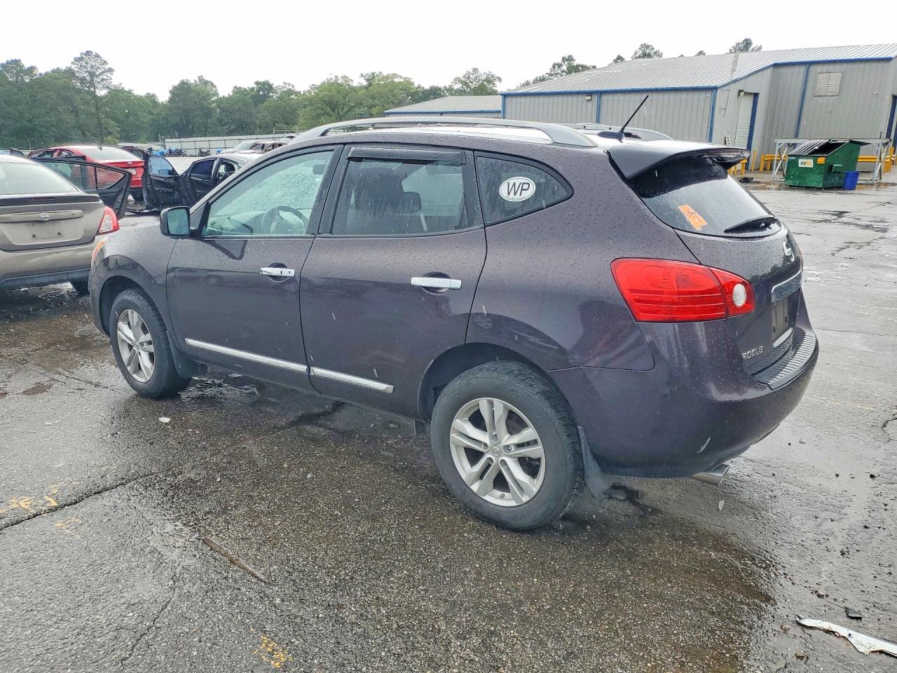 Nissan Rogue S