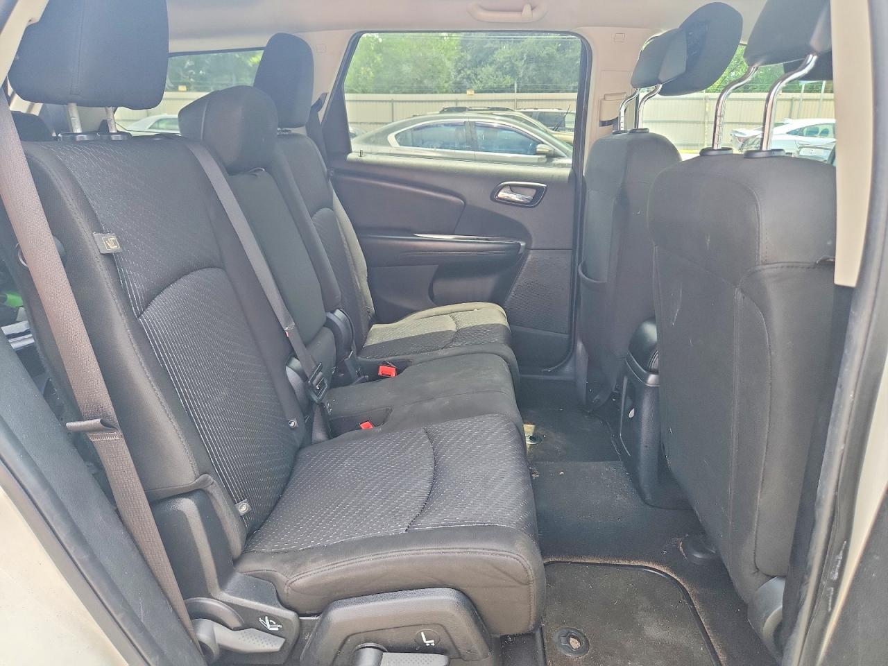 Dodge Journey Se