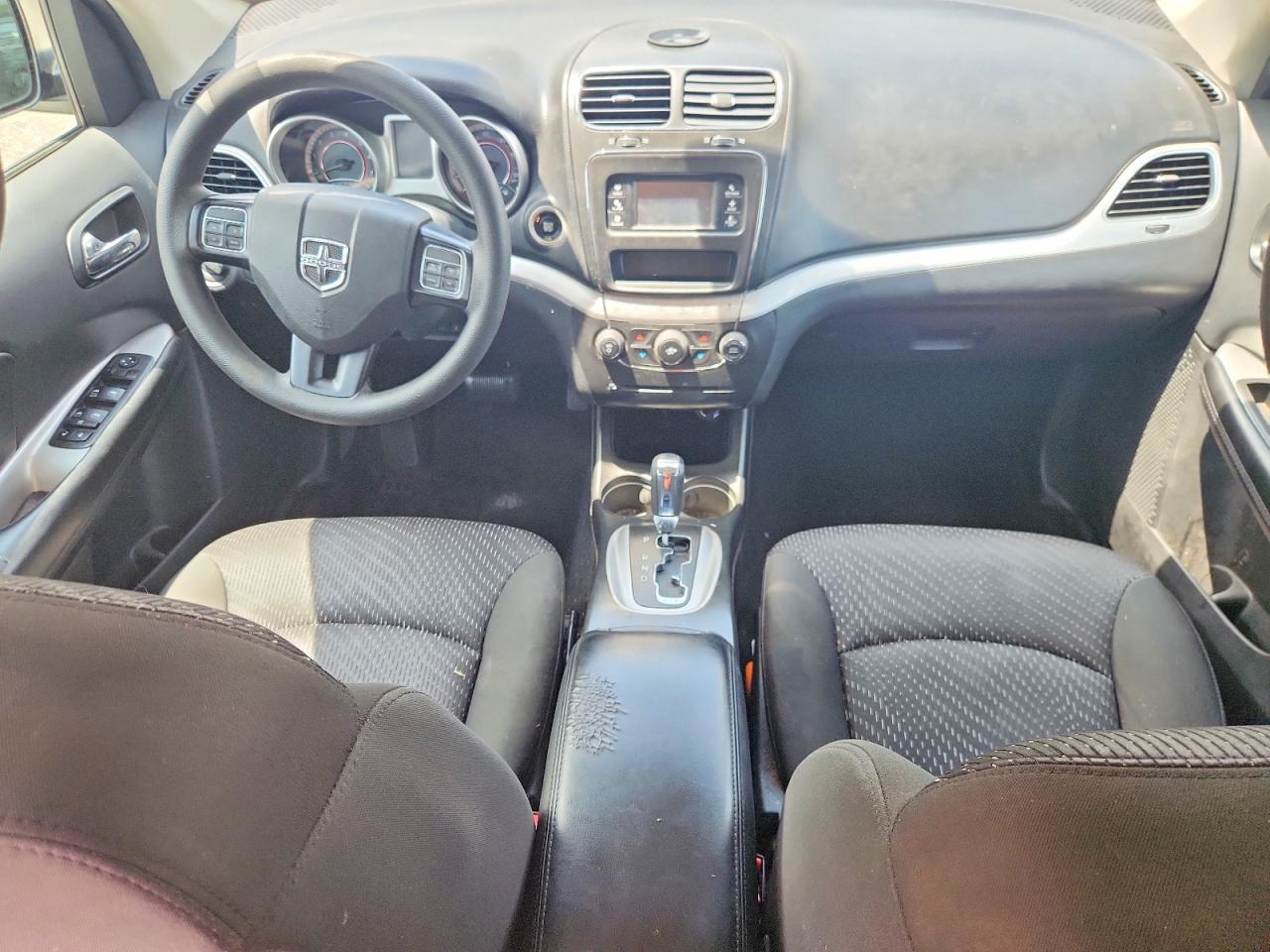 Dodge Journey Se