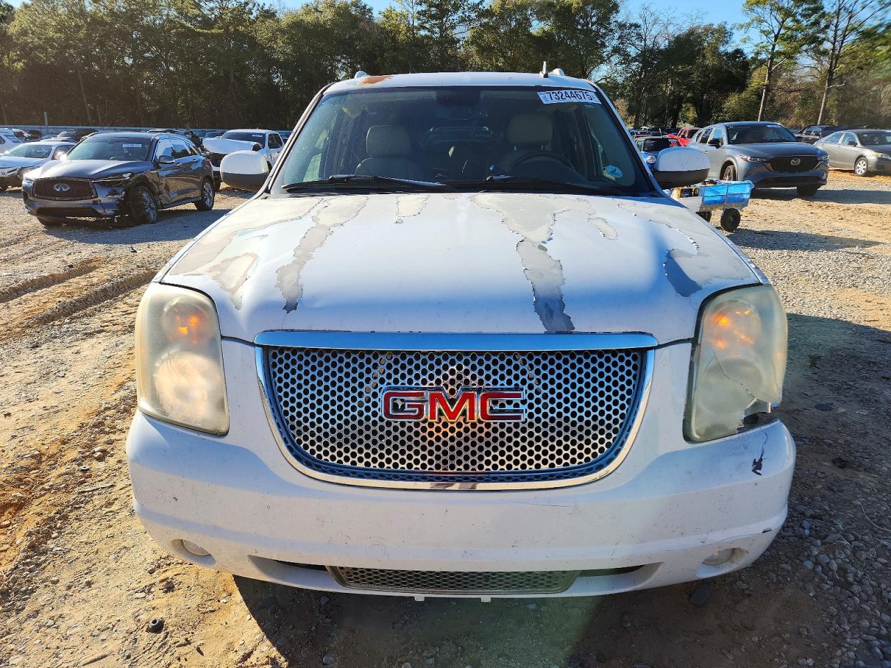 GMC Yukon Denali