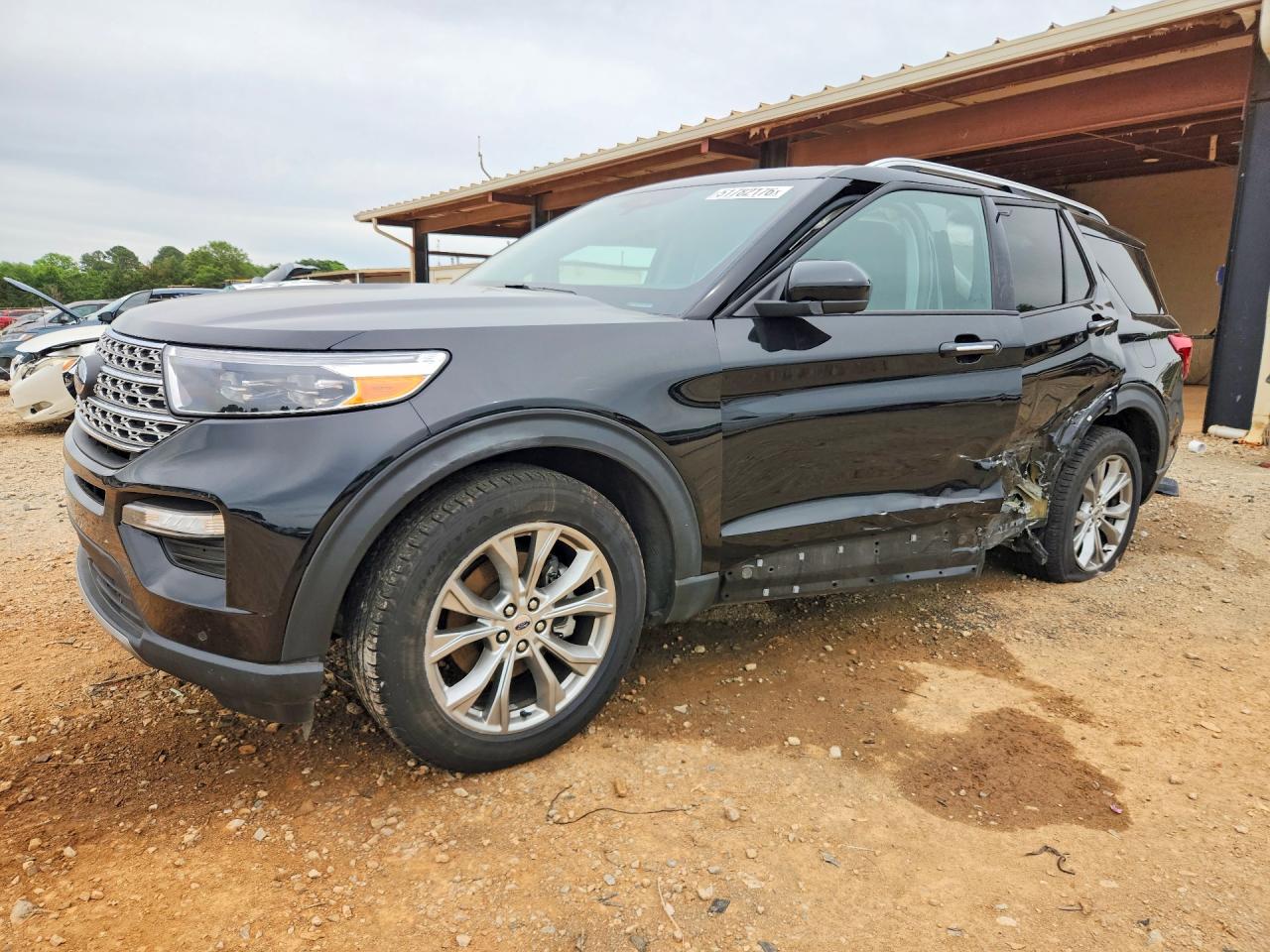 Salvage Ford Explorer Image