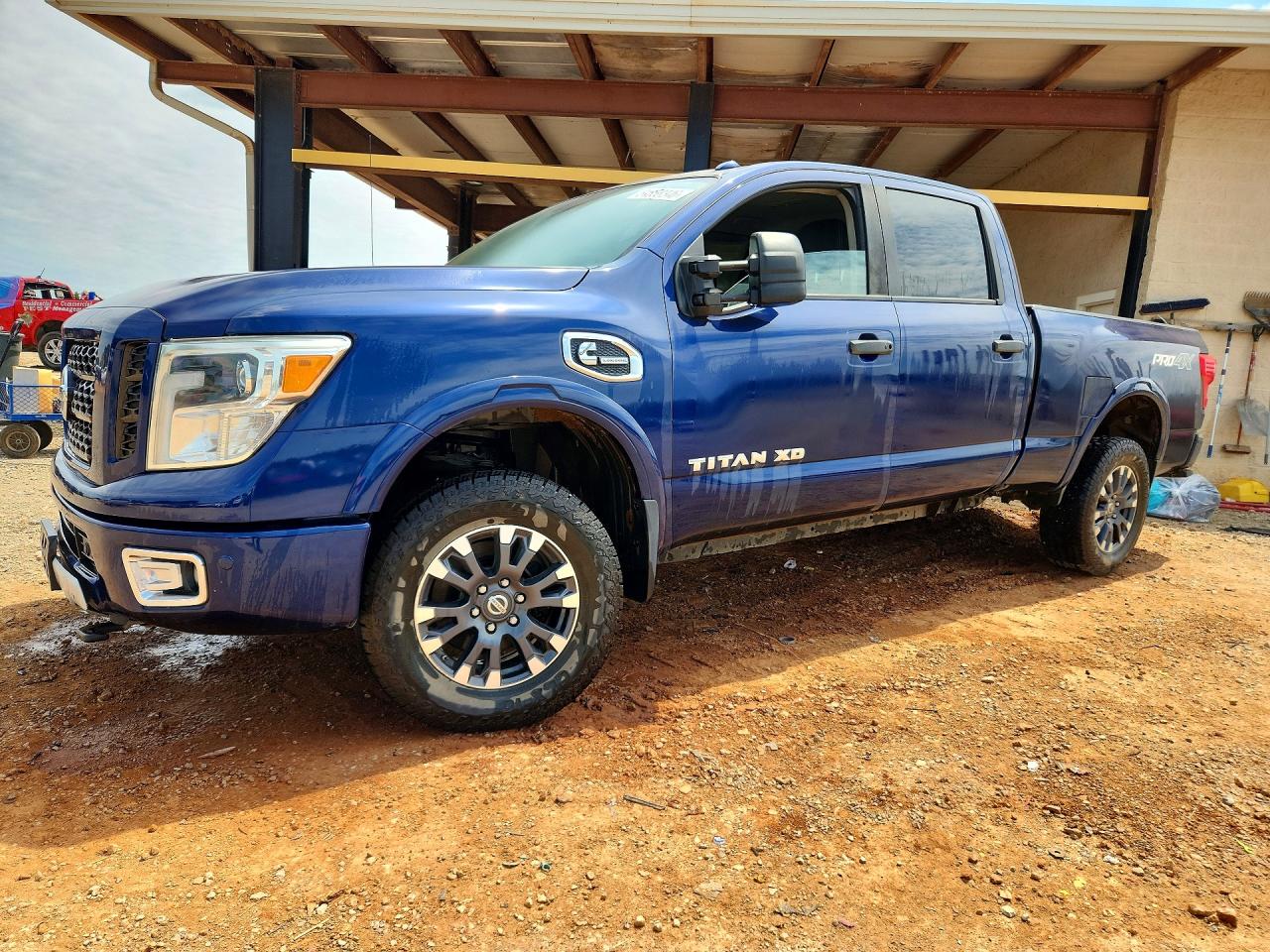 Salvage Nissan Titan Image