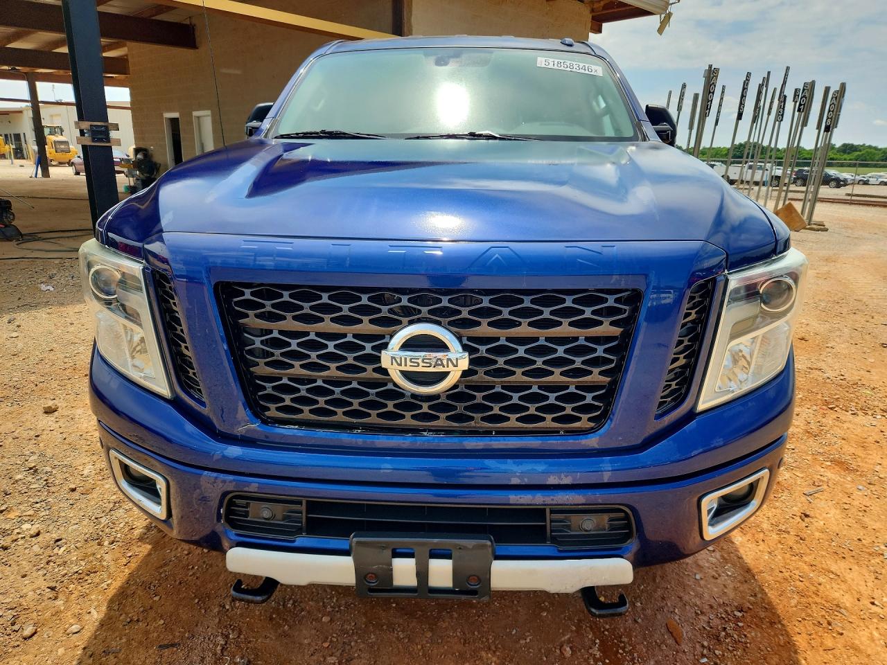 Nissan Titan Pro-4x