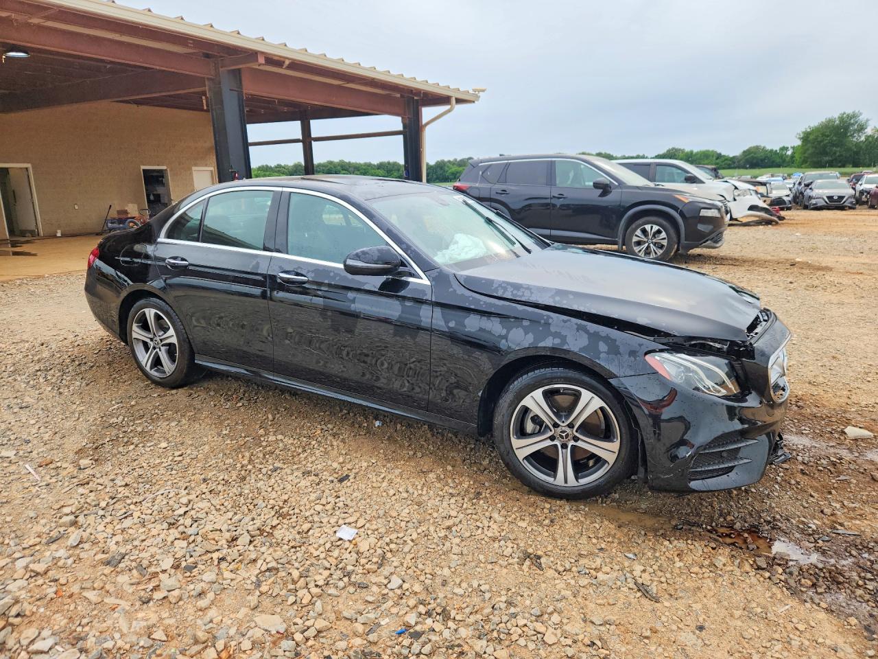 Mercedes-Benz E-Class 300 4matic