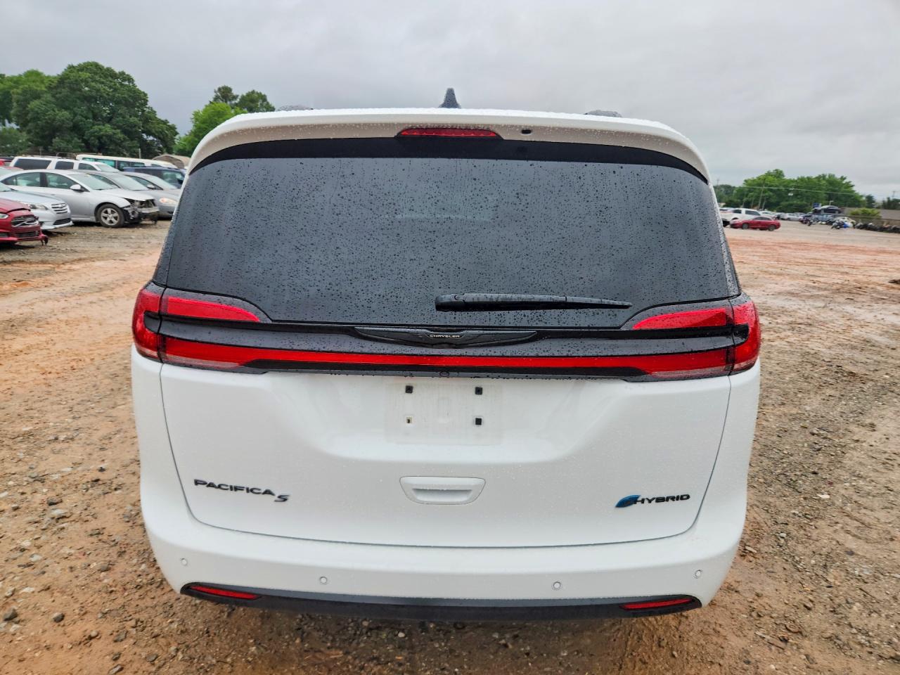 Chrysler Pacifica Hybrid Select