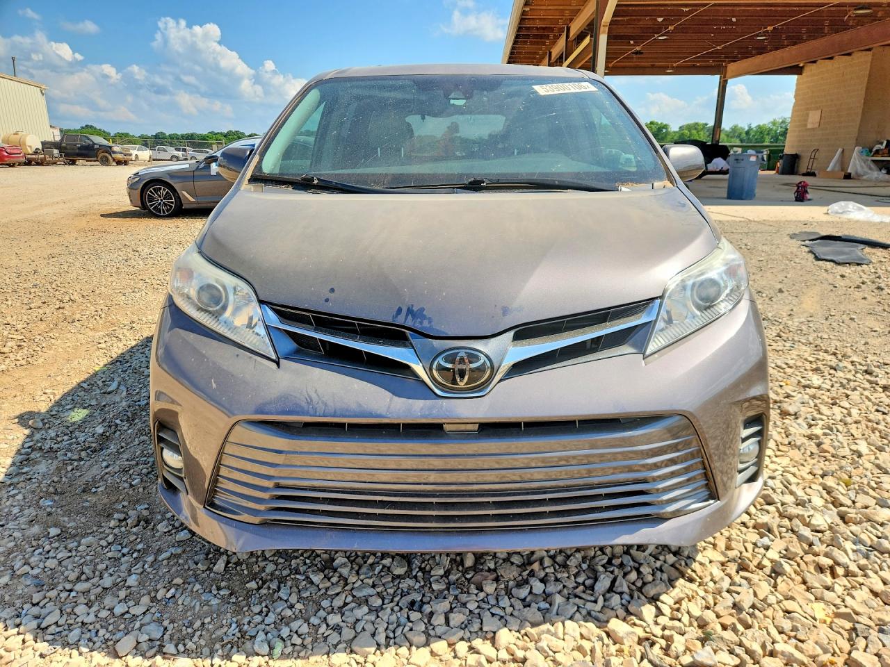 Toyota Sienna Xle 8-passenger