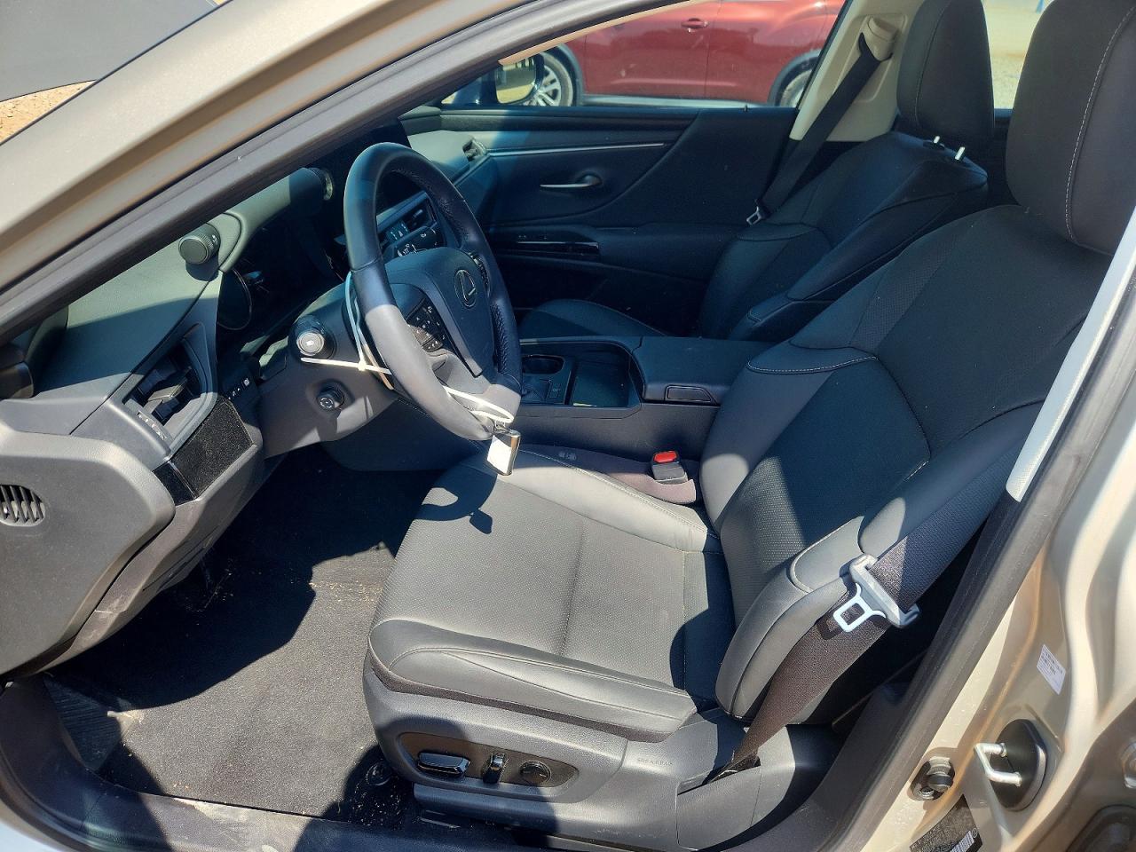 Lexus Es Base