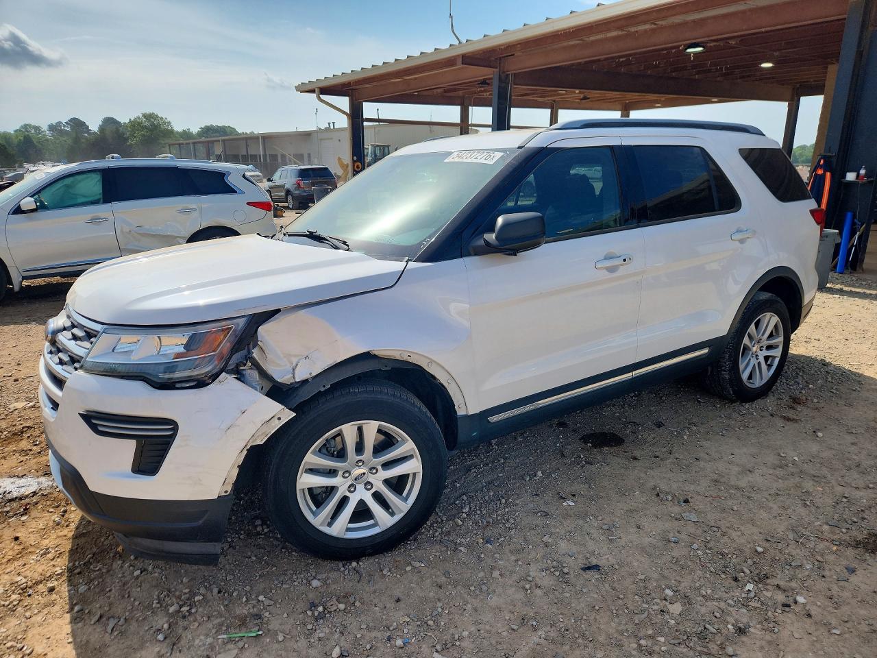 Salvage Ford Explorer Image