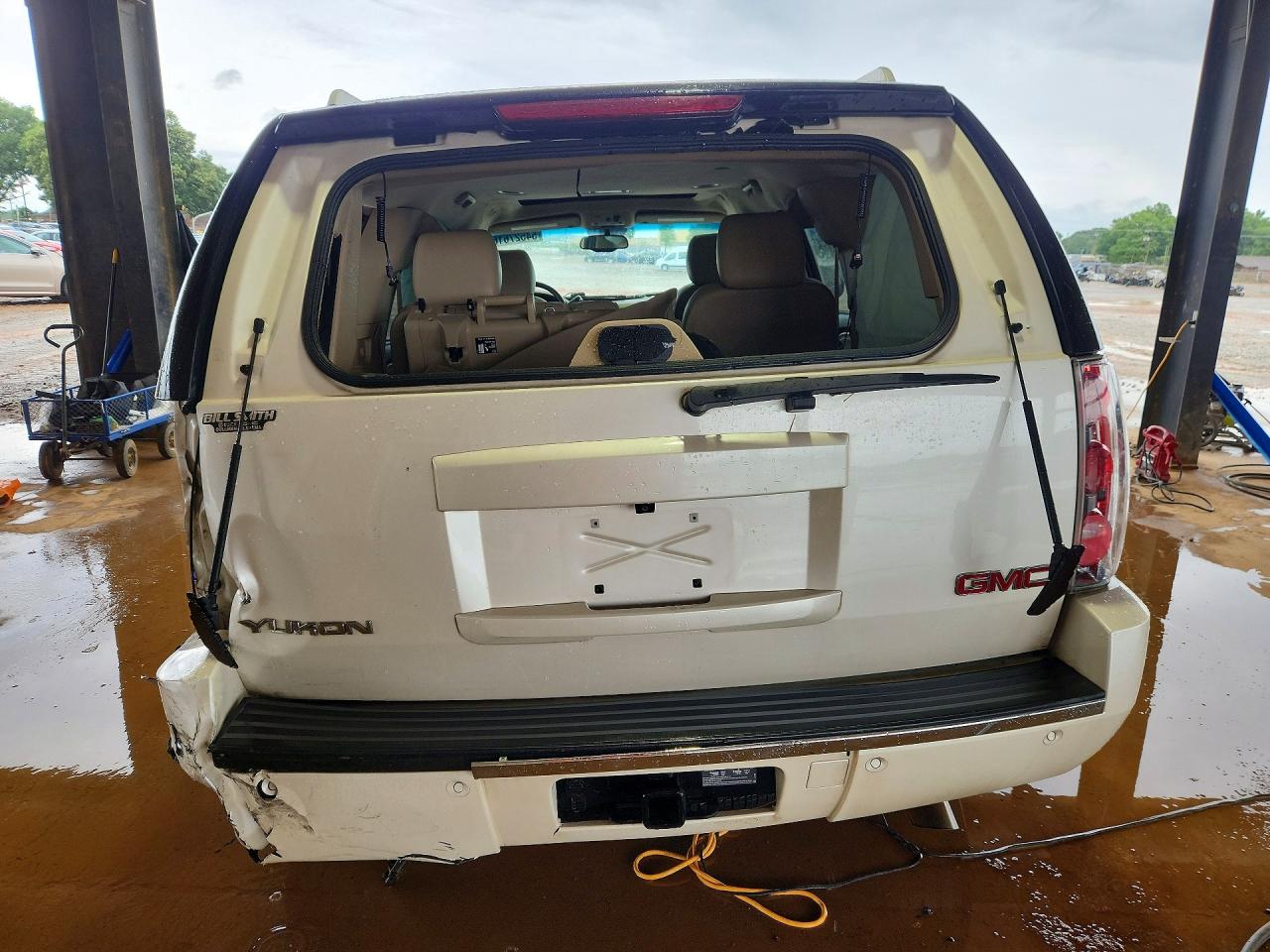GMC Yukon Denali