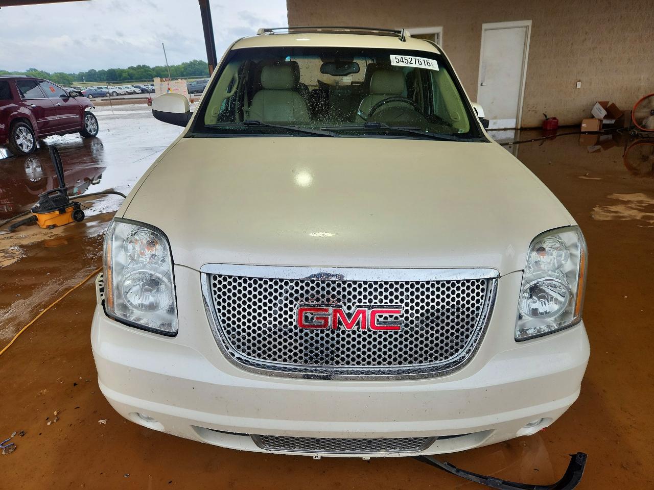 GMC Yukon Denali