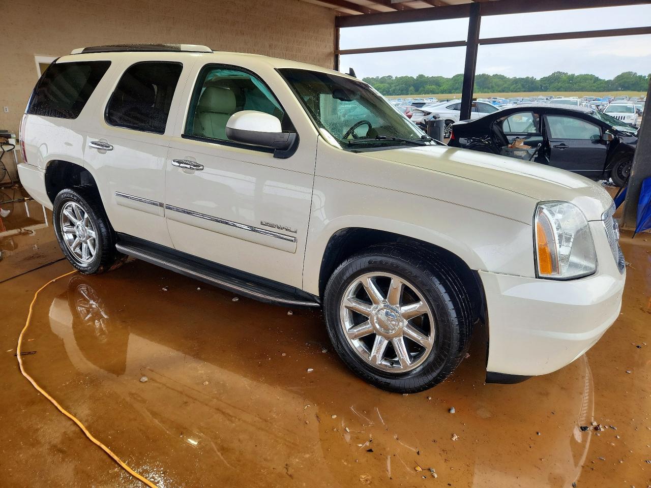 GMC Yukon Denali