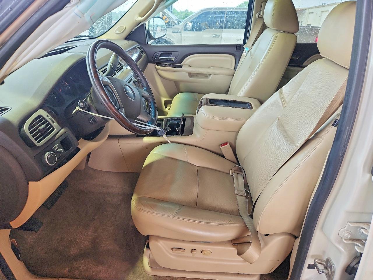 GMC Yukon Denali
