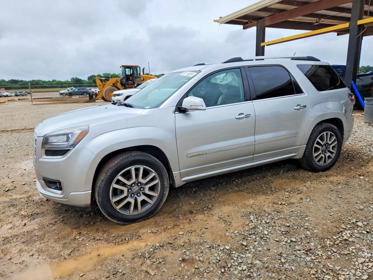 Salvage GMC Acadia Image