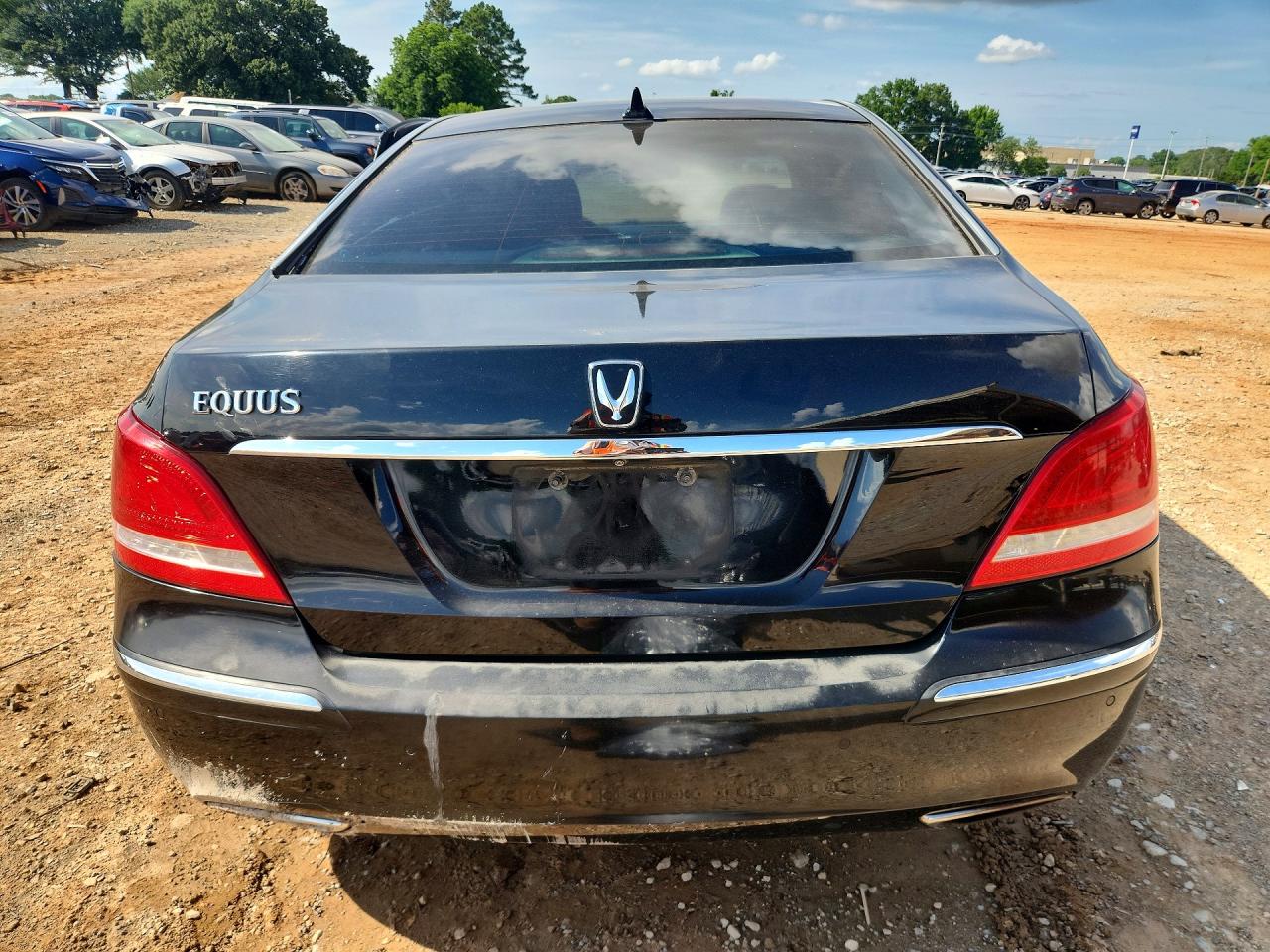 Hyundai Equus Signature