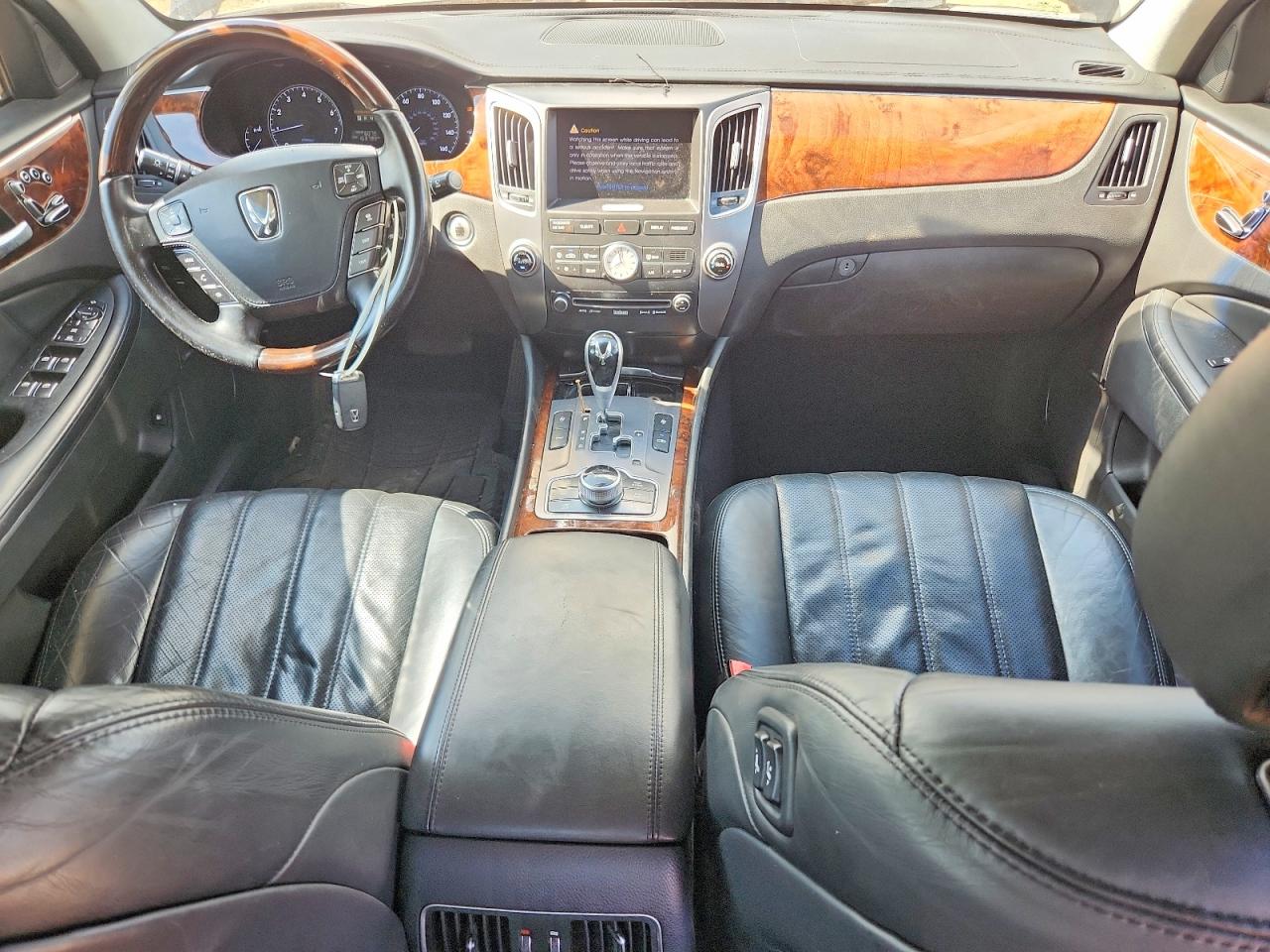 Hyundai Equus Signature