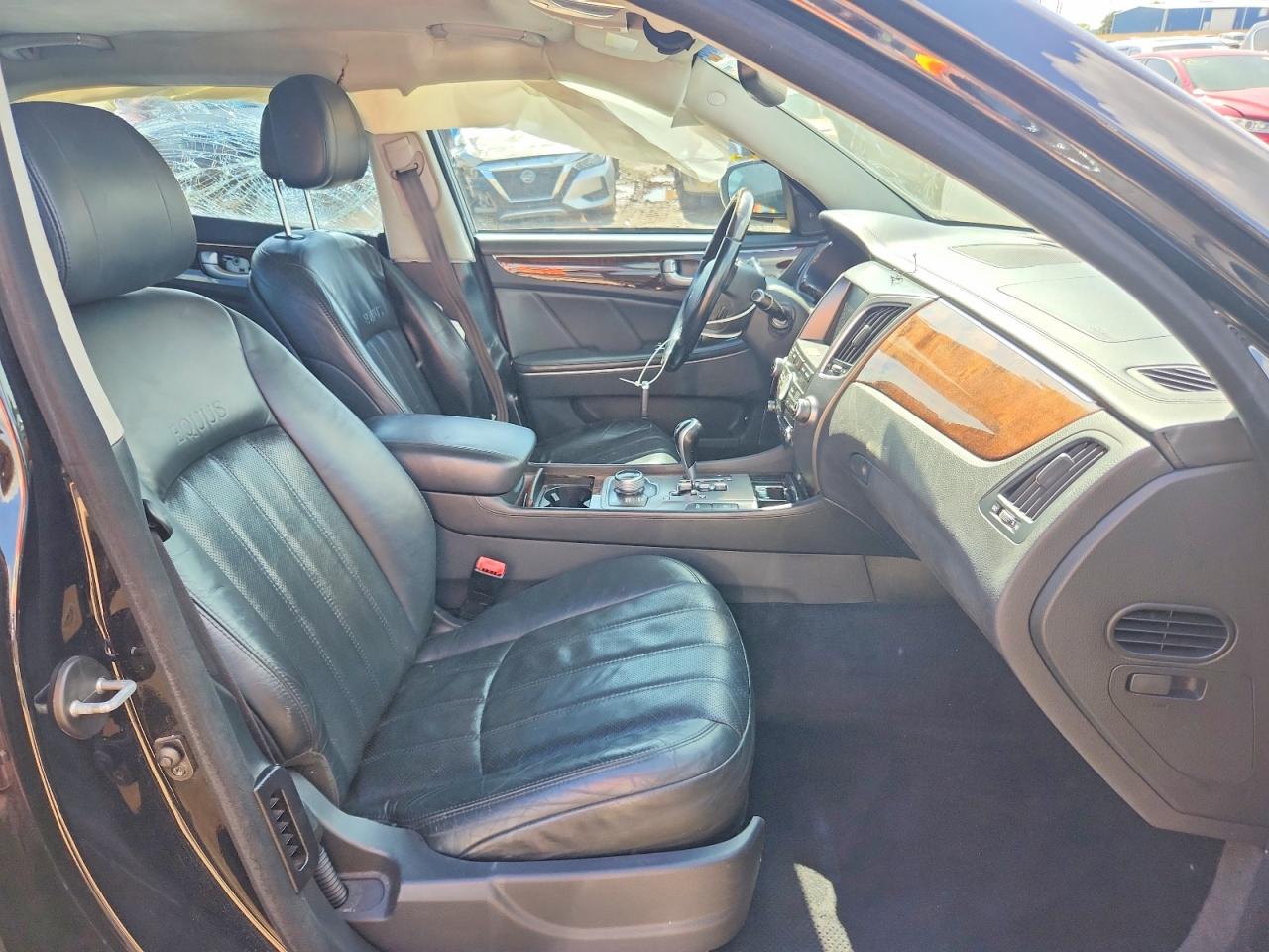 Hyundai Equus Signature