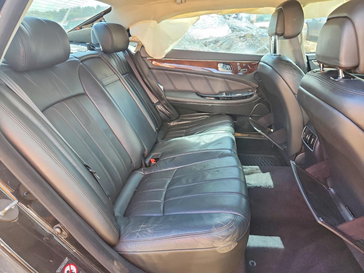 Hyundai Equus Signature