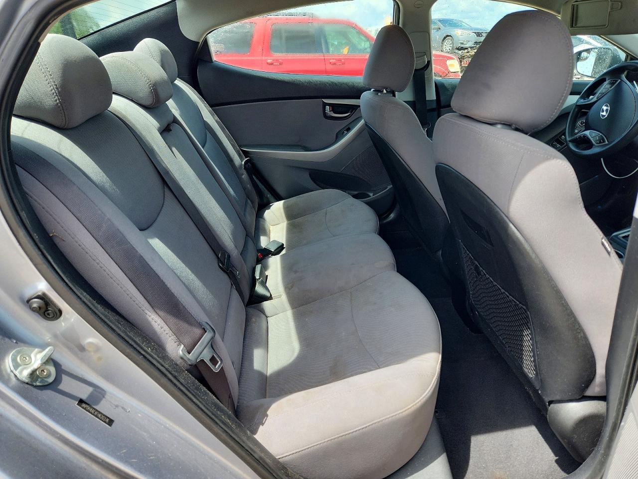 Hyundai ELANTRA Se