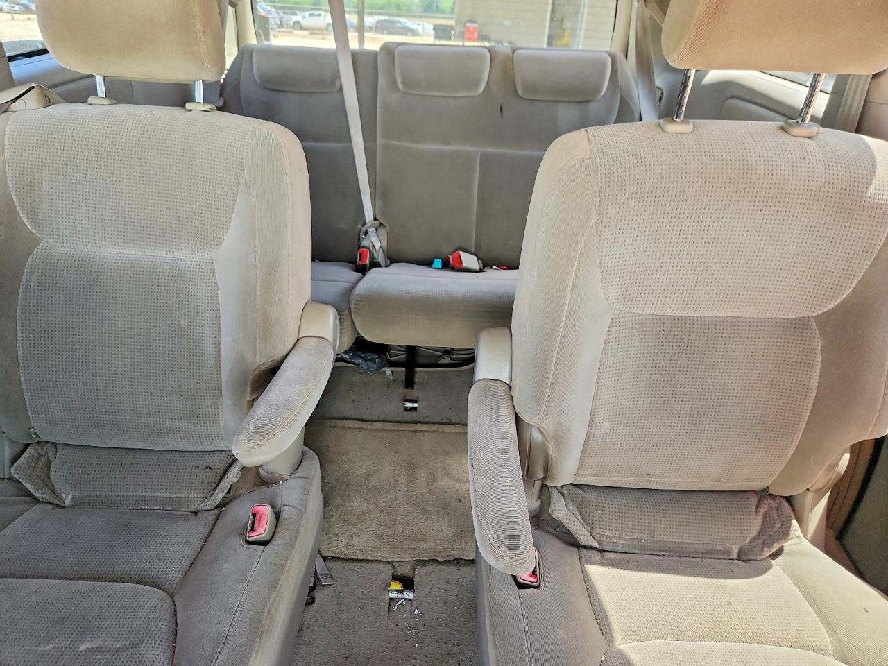 Toyota Sienna Le 7 Passenger