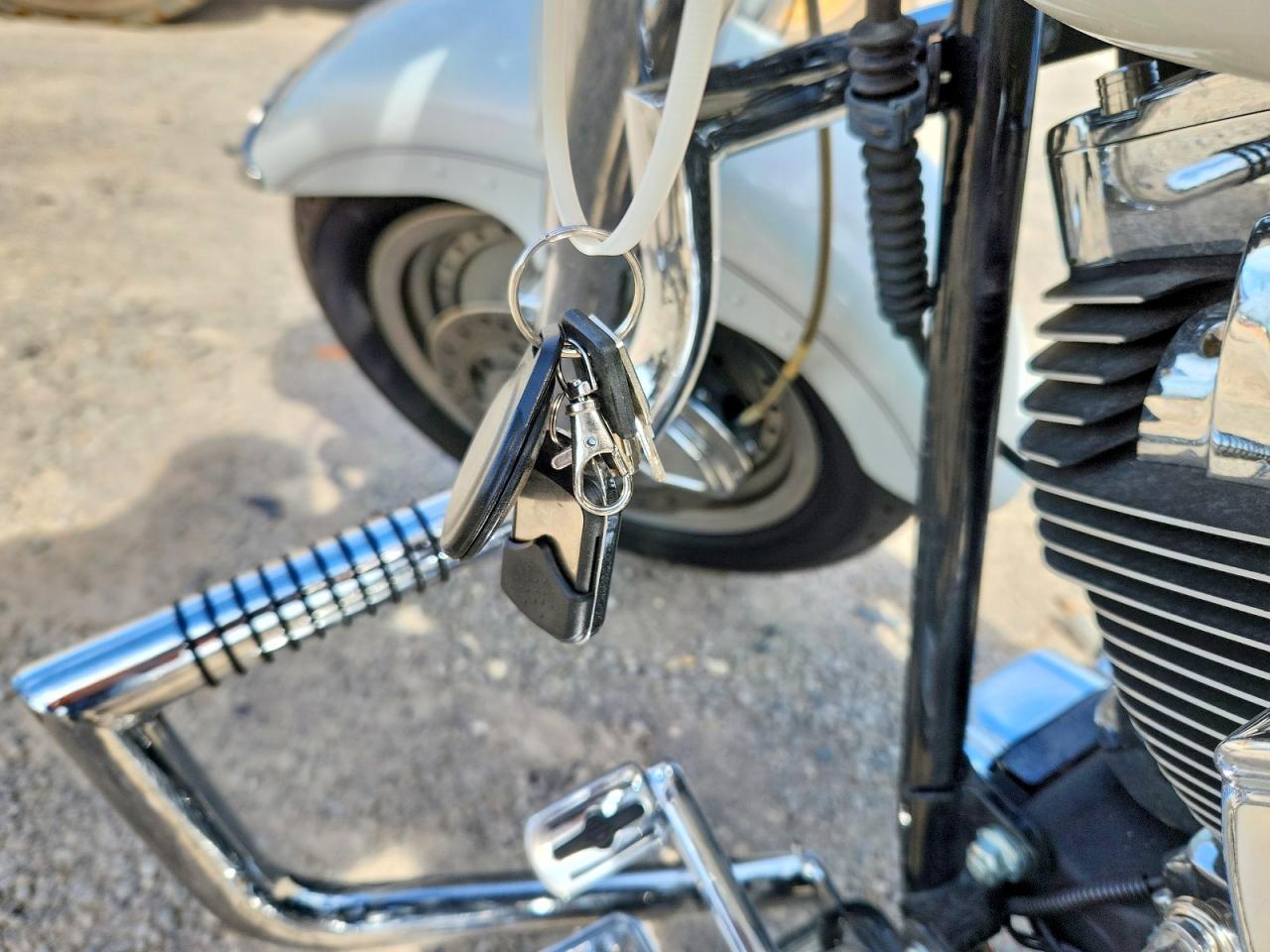 Harley-Davidson Fl