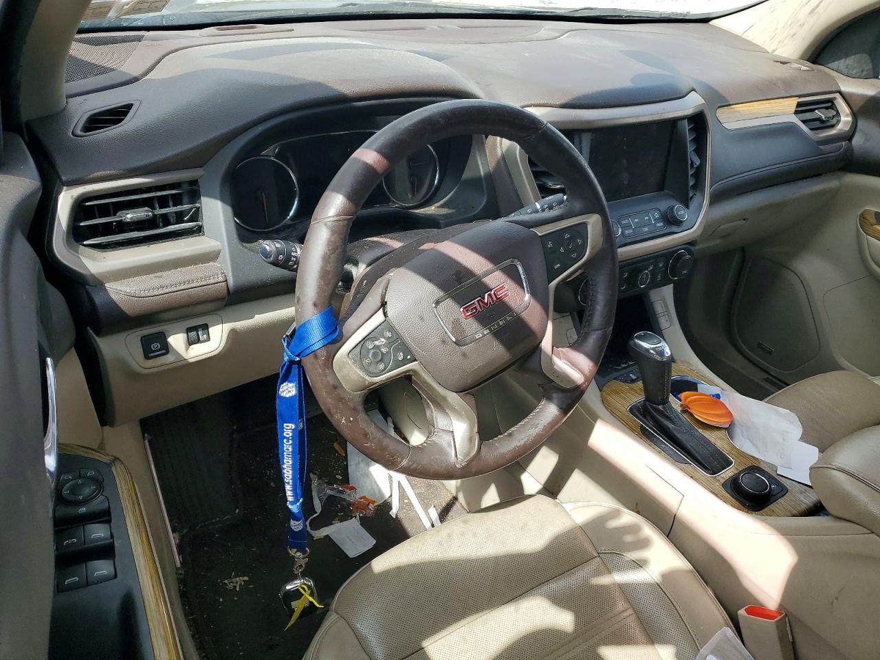 GMC Acadia Denali