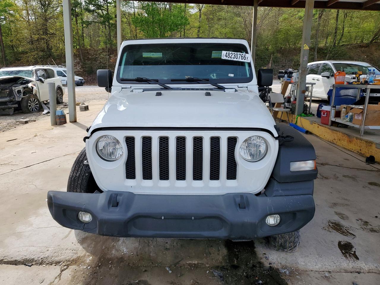 Jeep Wrangler Sport