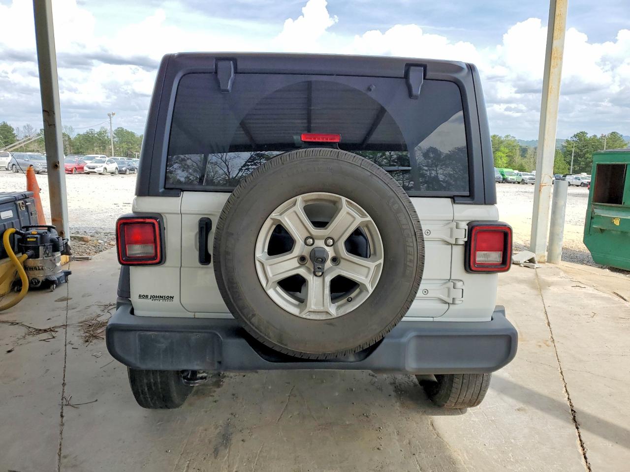 Jeep Wrangler Sport