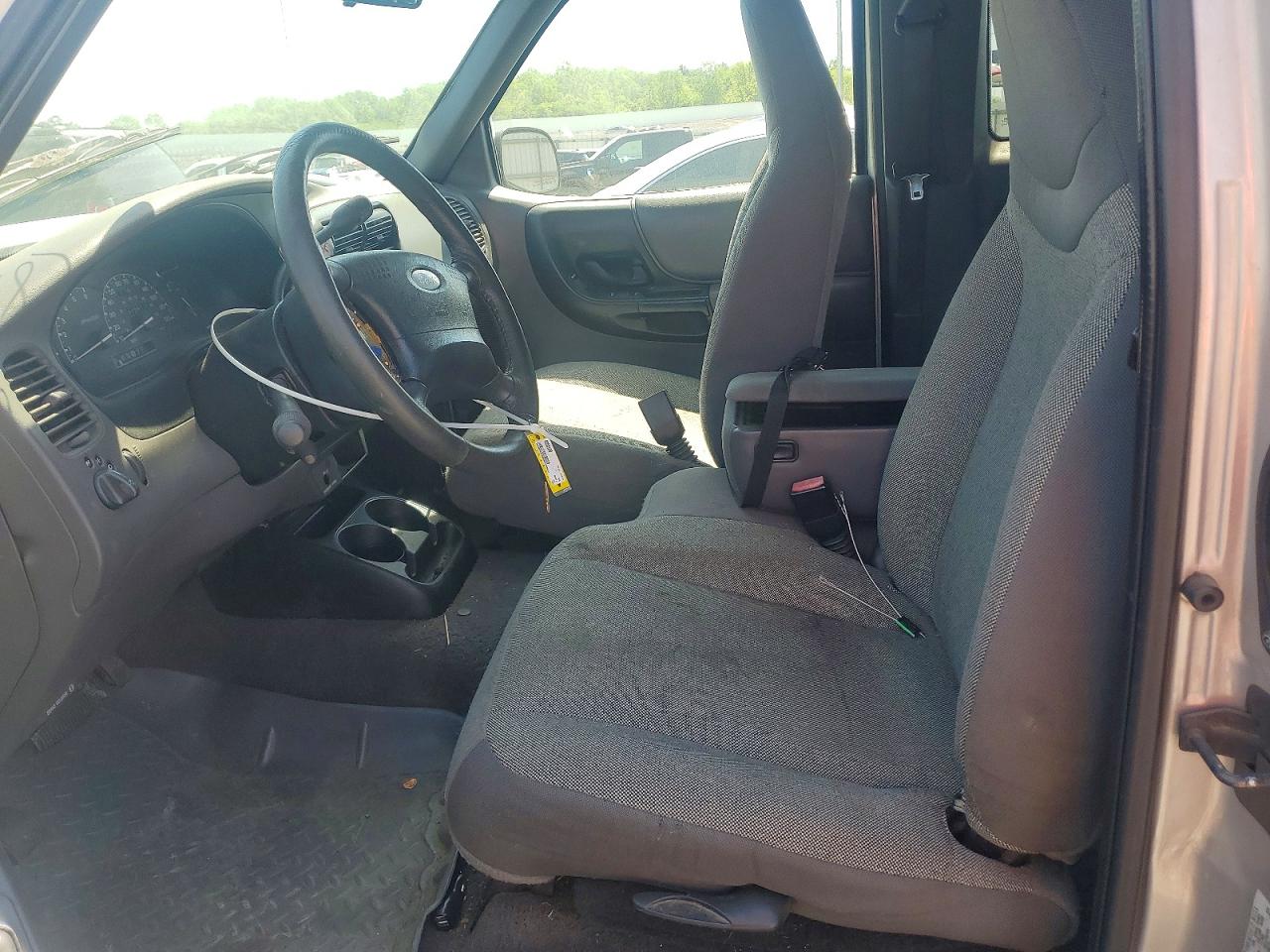 Ford Ranger Super Cab