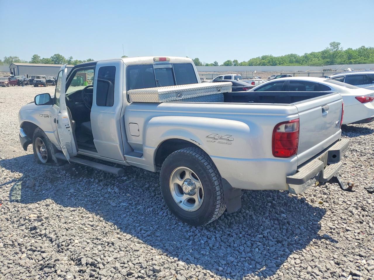 Ford Ranger Super Cab