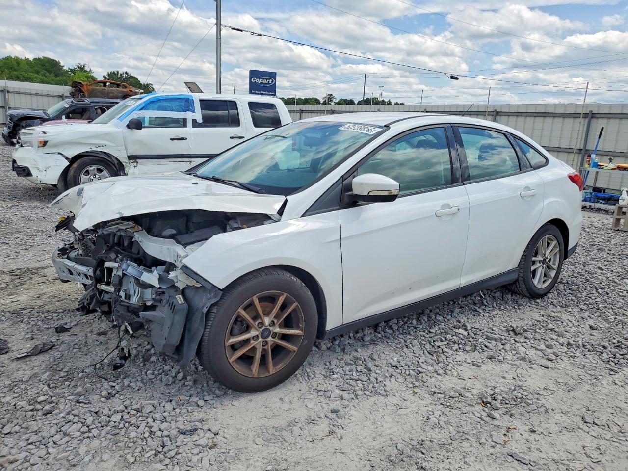 Salvage Ford Focus Image