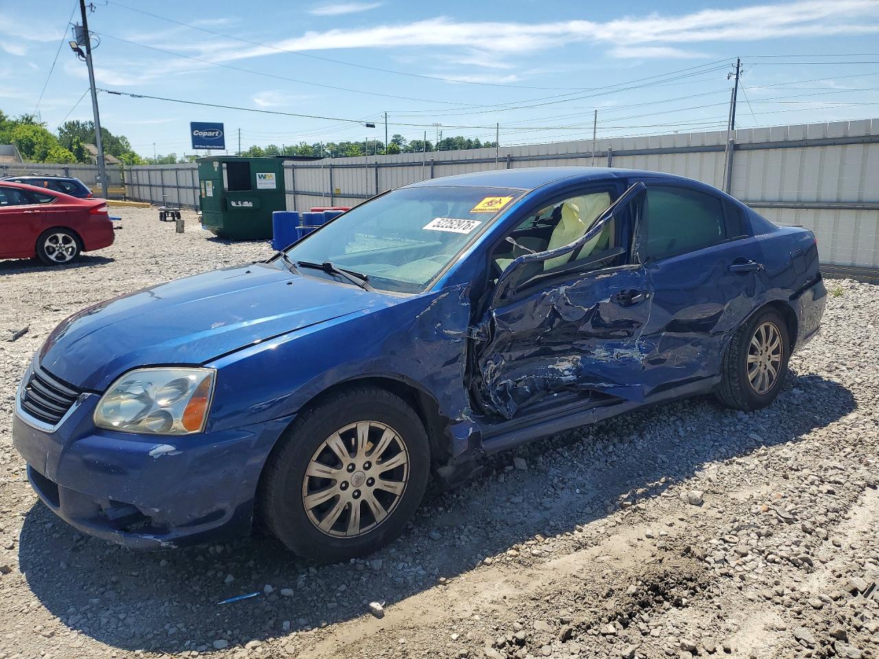 Salvage Mitsubishi Galant Image