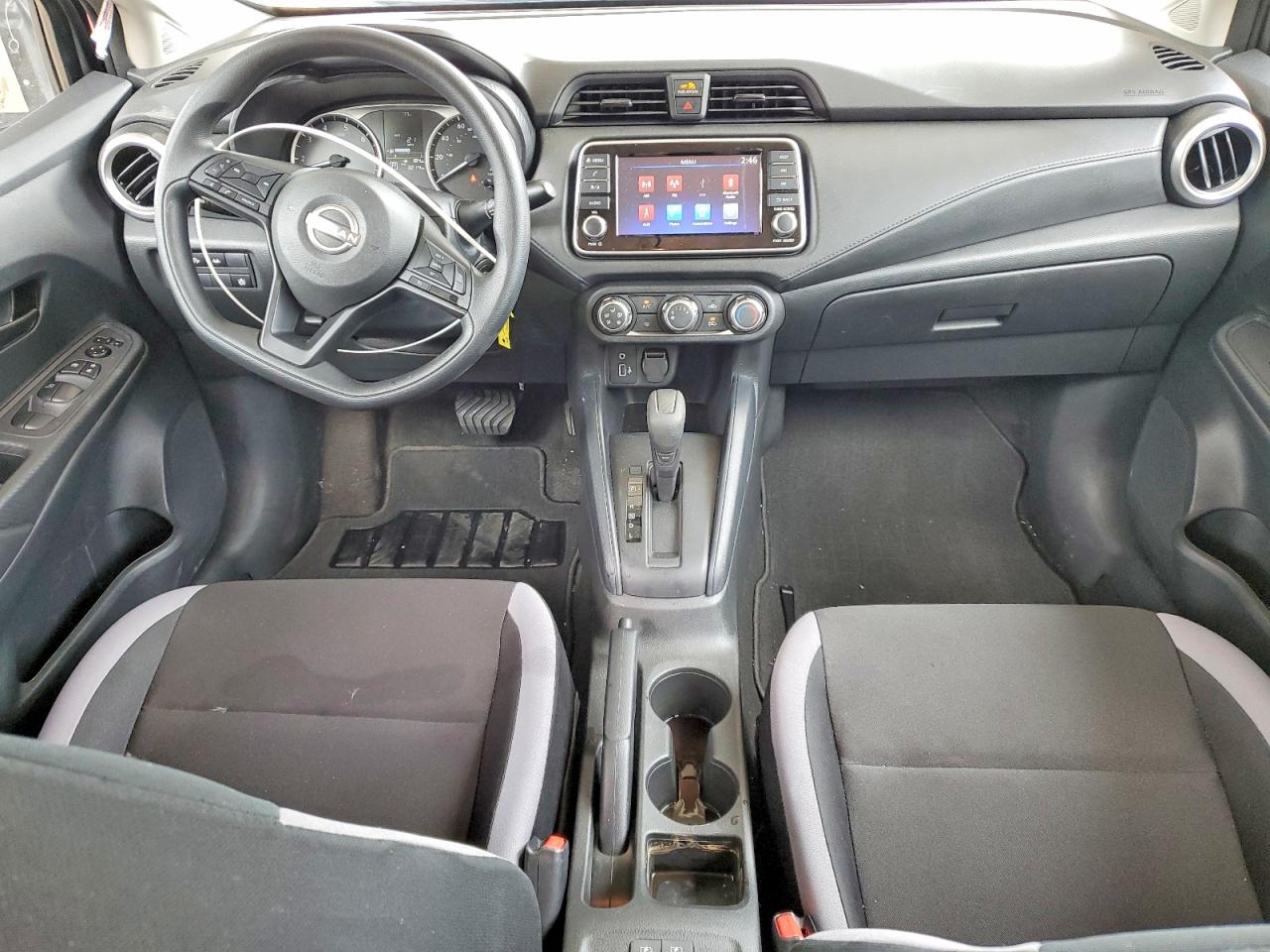 Nissan Versa S