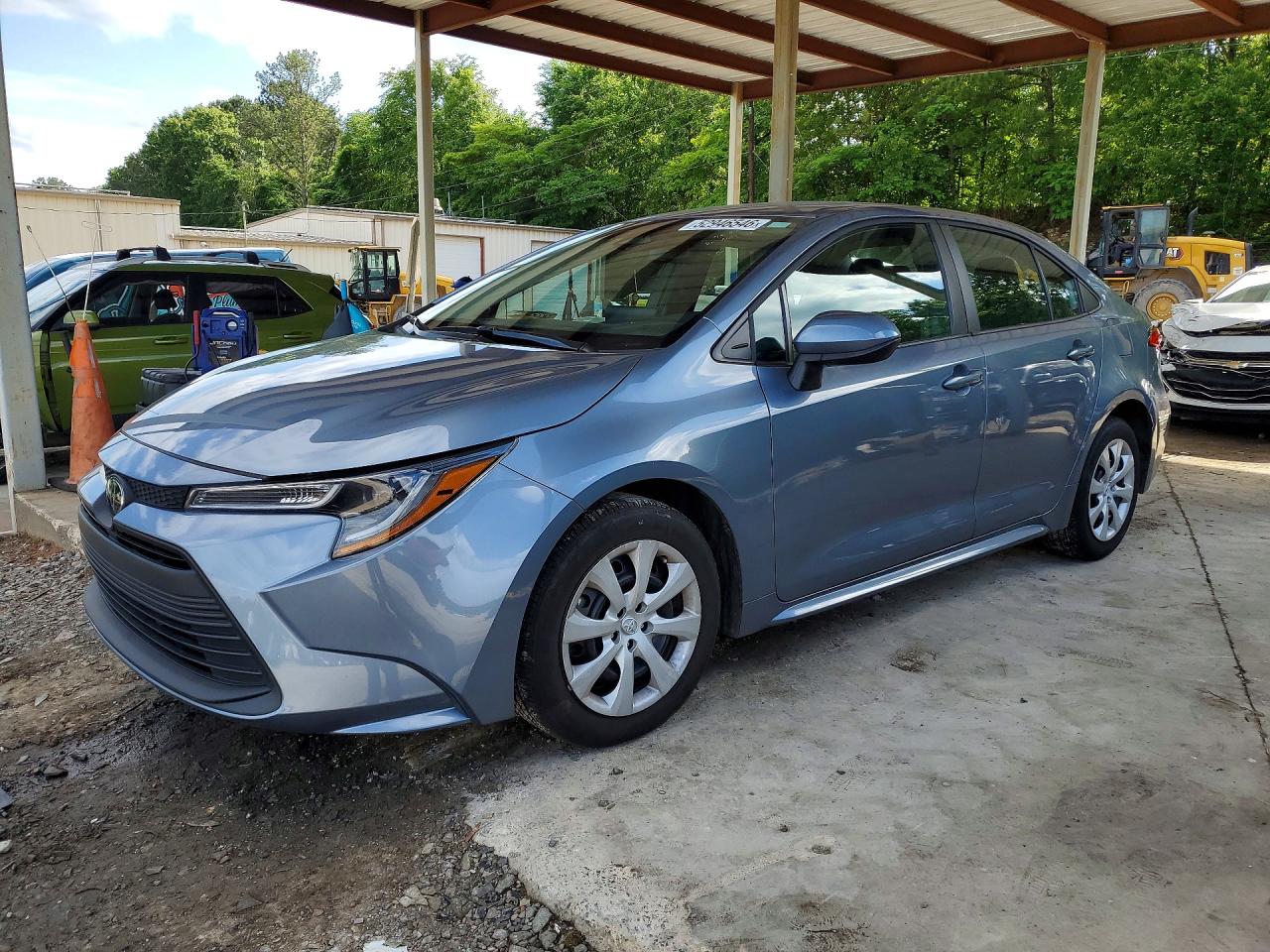 Salvage Toyota Corolla Image