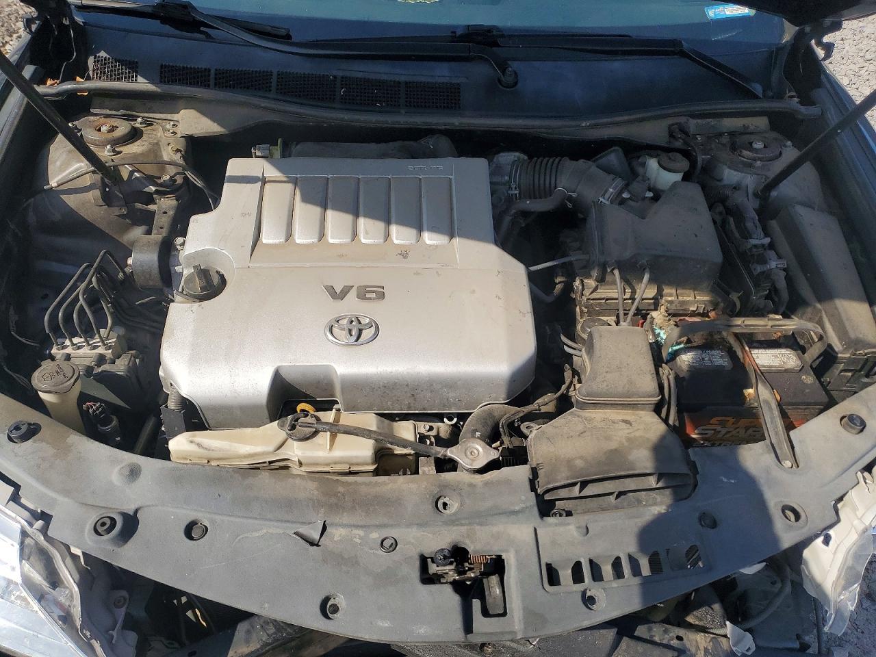 Toyota Camry Xle V6