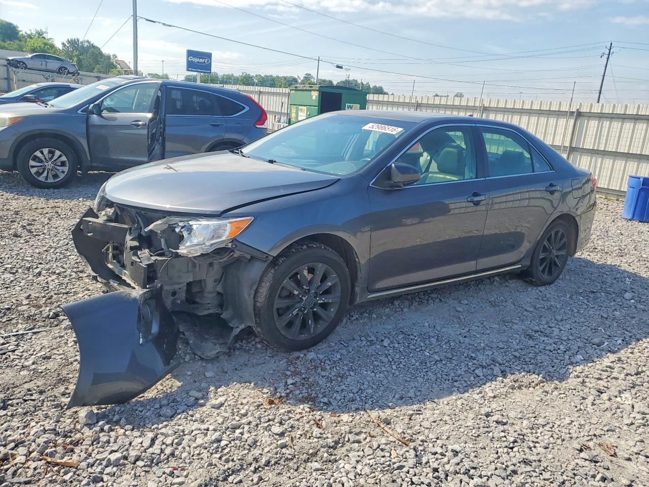 Salvage Toyota Camry Image